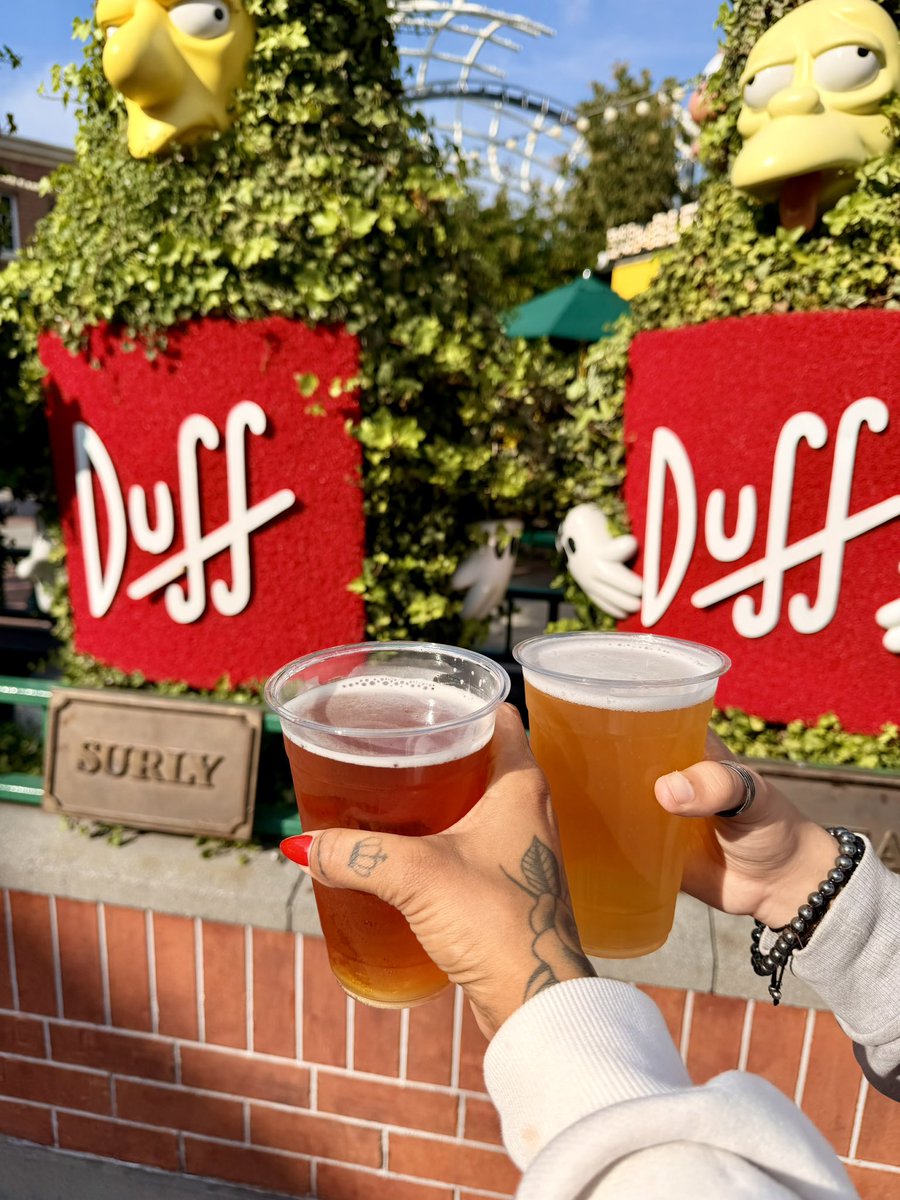 meredith tweet media