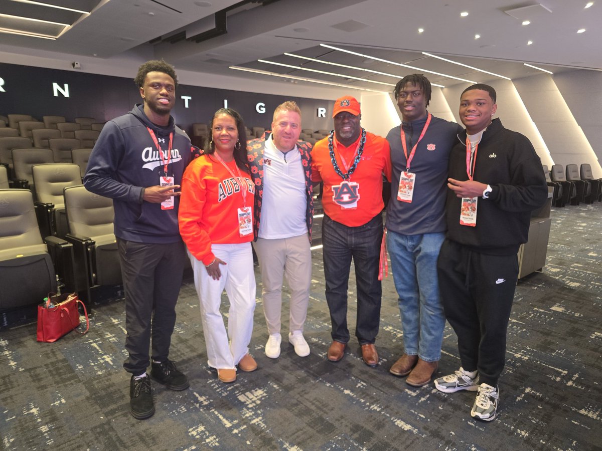 🧡#WAREAGLE 💙🦅 <a href="/CoachGolesh/">Alex Golesh</a> #GOATED 💪💙🧡#1 COACH IN THE NATION 💯💪🔥 #LETSGOOOOO #TOODLEBOYS 🔐🔐 N <a href="/alexmfagan/">Alex Fagan</a> <a href="/D1Marty4/">Shamar Toodle</a> <a href="/D1Shadarius1/">Shadarius Toodle</a> <a href="/shadrick_toodle/">Shadrick Toodle Jr</a> Jr <a href="/ShawandaToodle/">Shawanda Toodle</a> #LETSGOOOOO