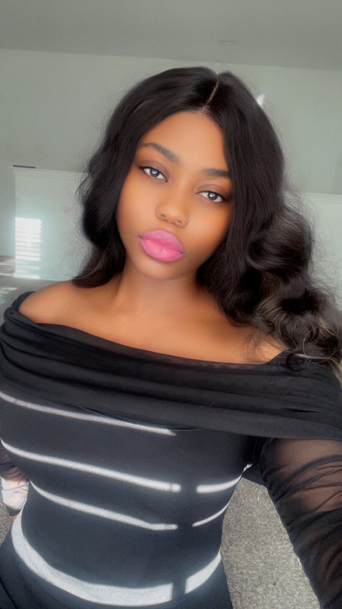 _kofs's tweet image. November do me dirty… but we move 😌😌