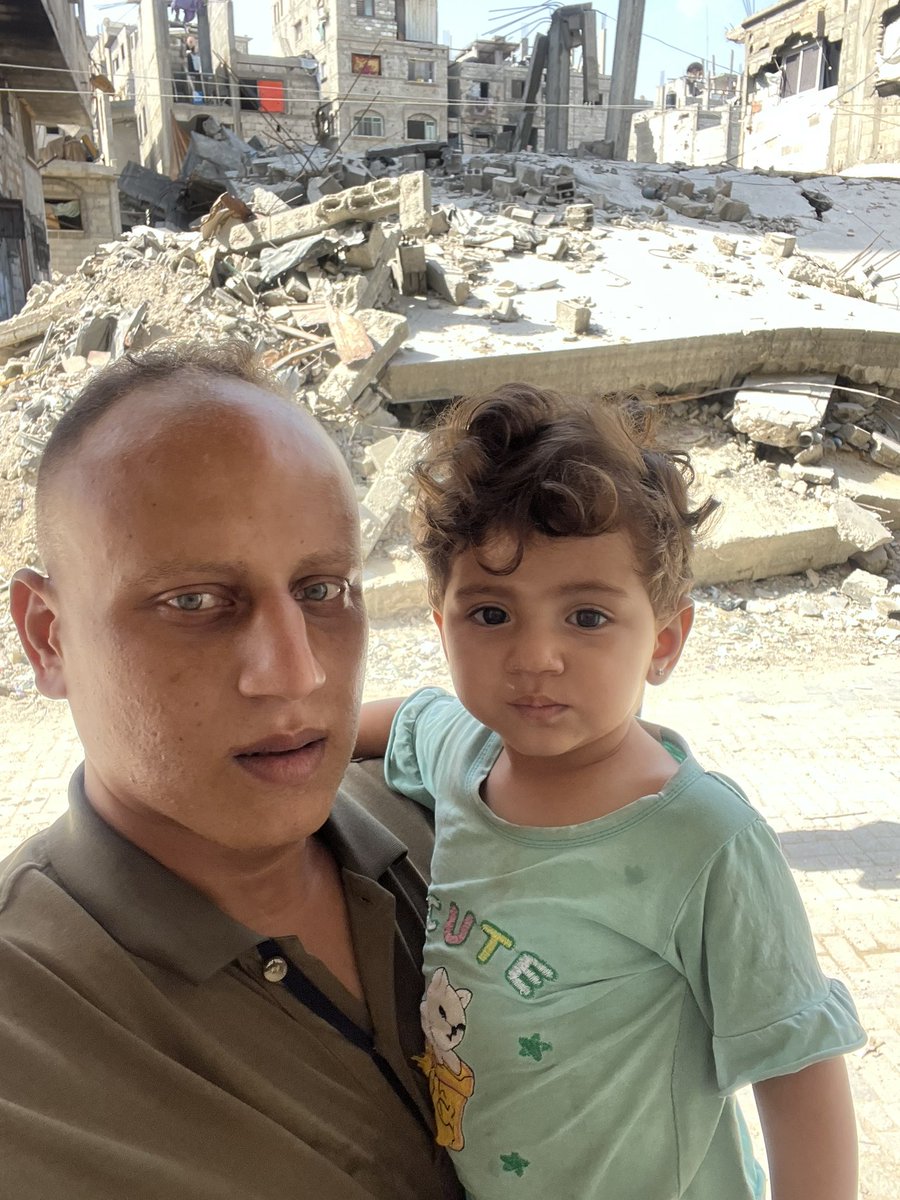 abdwaleed92's tweet image. We were just a trend.

The war is over, the fires are out, and the world has moved on.

But here, amidst the endless rubble, we remain alone.

Silence is the loudest sound.

gofund.me/3b934e44