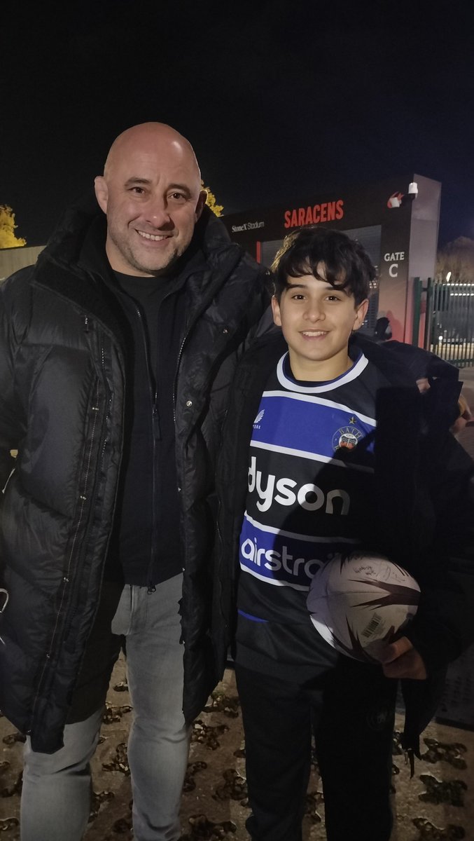 André's Latest <a href="/BathRugby/">Bath Rugby</a> #analysis video. Well played <a href="/Saracens/">Saracens Rugby Club</a> !

Watch it here:
youtu.be/b68ssrhR5hE?si… 

And thank you for being lovely <a href="/davidflatman/">David Flatman</a> - André was thrilled to speak to you after!