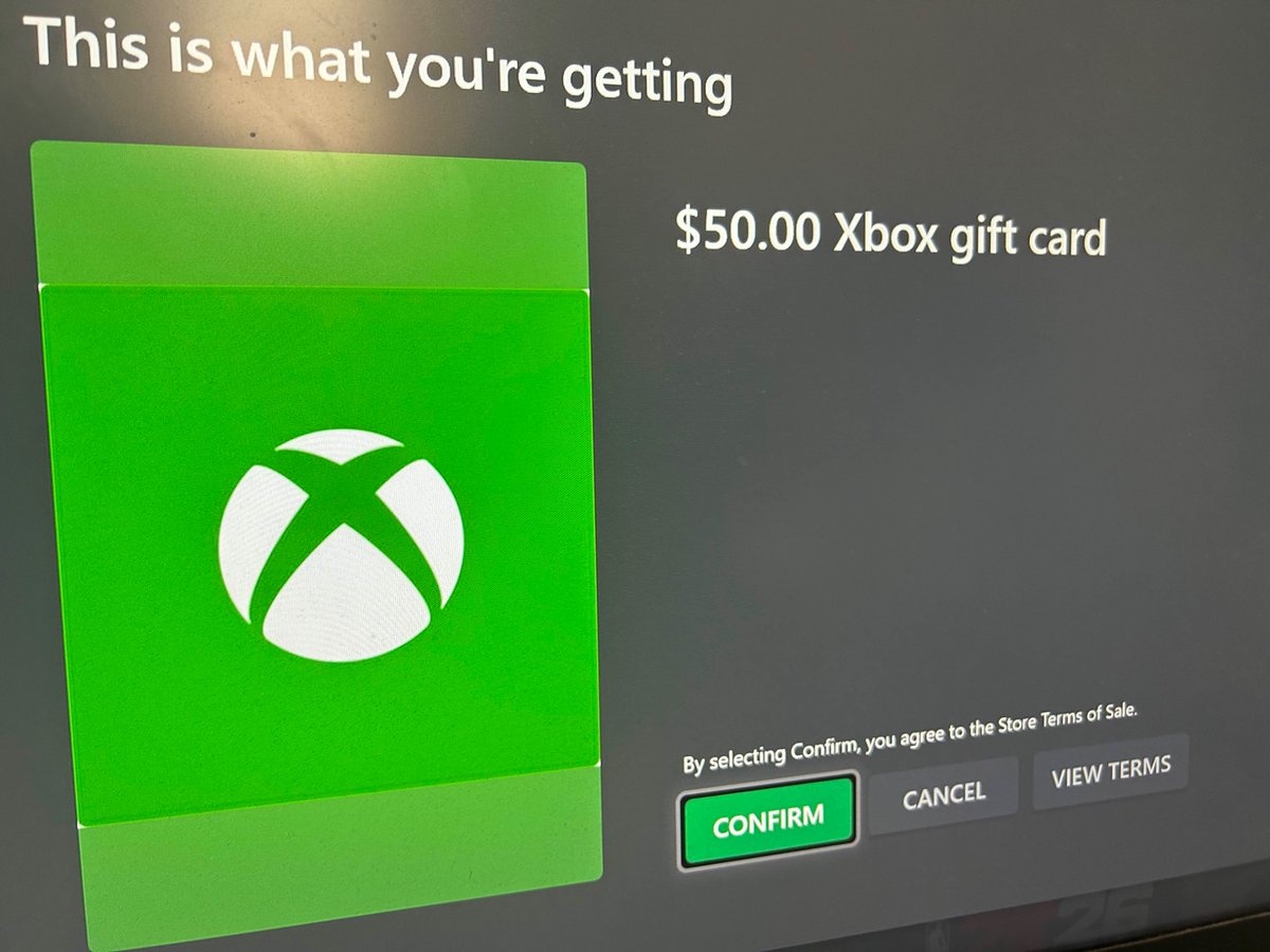 DelayedBum's tweet image. 2 $50 Xbox codes @SelfMadeZecae