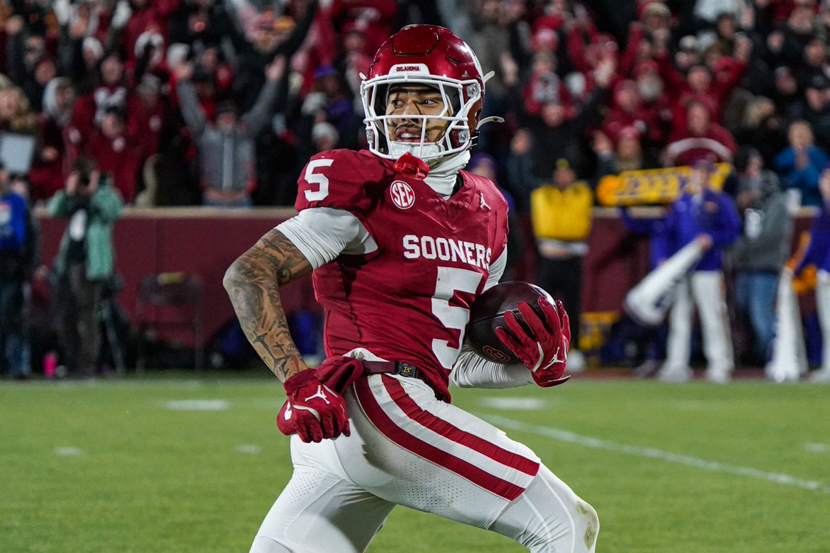 ParkerThune's tweet image. After his heroics yesterday, star #Sooners WR Isaiah Sategna dropped this...

&quot;My whole college career, I’ve been doubted. I wanted to go somewhere that has been doubted. People were hating on Coach Venables. See the type of coach he is? That’s the type of place I wanted to go.&quot;