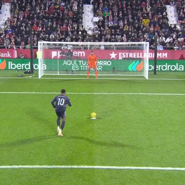🚨| RÉCORD HISTÓRICO 

👉El Madrid no tiraba un penalti a favor desde LA ÚLTIMA VEZ que les pitaron uno