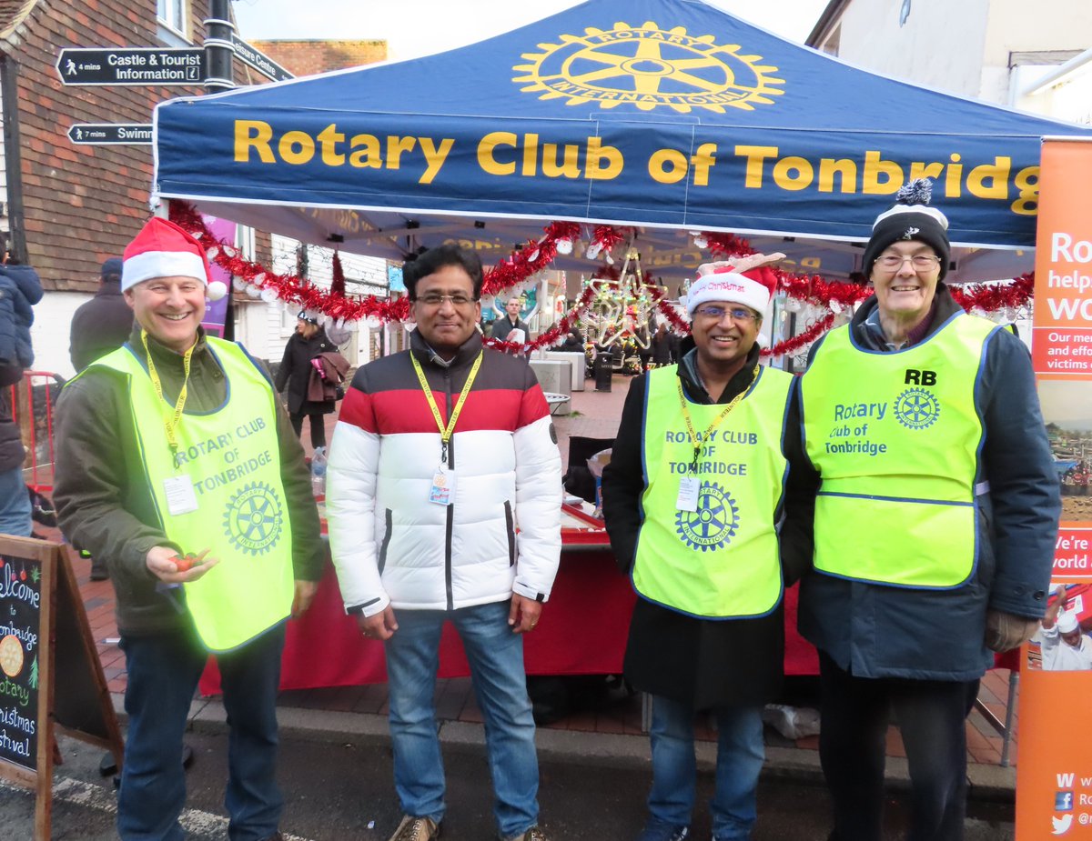 Tonbridge Rotarians on duty today at the club's stand at the #tonbridgerotarychristmasfestival.