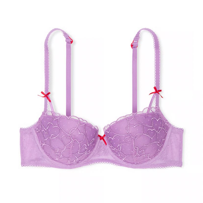 moicherub's tweet photo. husband is getting me the green one bc it reminds him of my swimsuit 
and purple bc his favorite color and he’s a fnaf nerd https://t.co/ggbF0tufaY