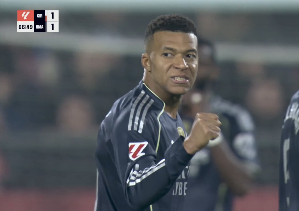 CrewsMat10's tweet image. Penalty goals in La Liga:

Mbappe (15) 
Robert Lewandowski (14)

Guess who joined 3 years ago and who joined last year 🤔