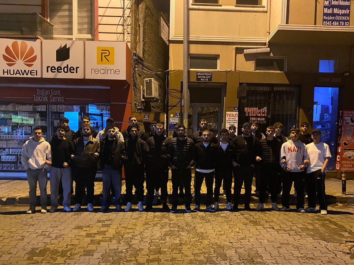 İYİ GECELER #GALATASARAY AİLESİ!

#ultrAslanUNI #uAUNI18Mart