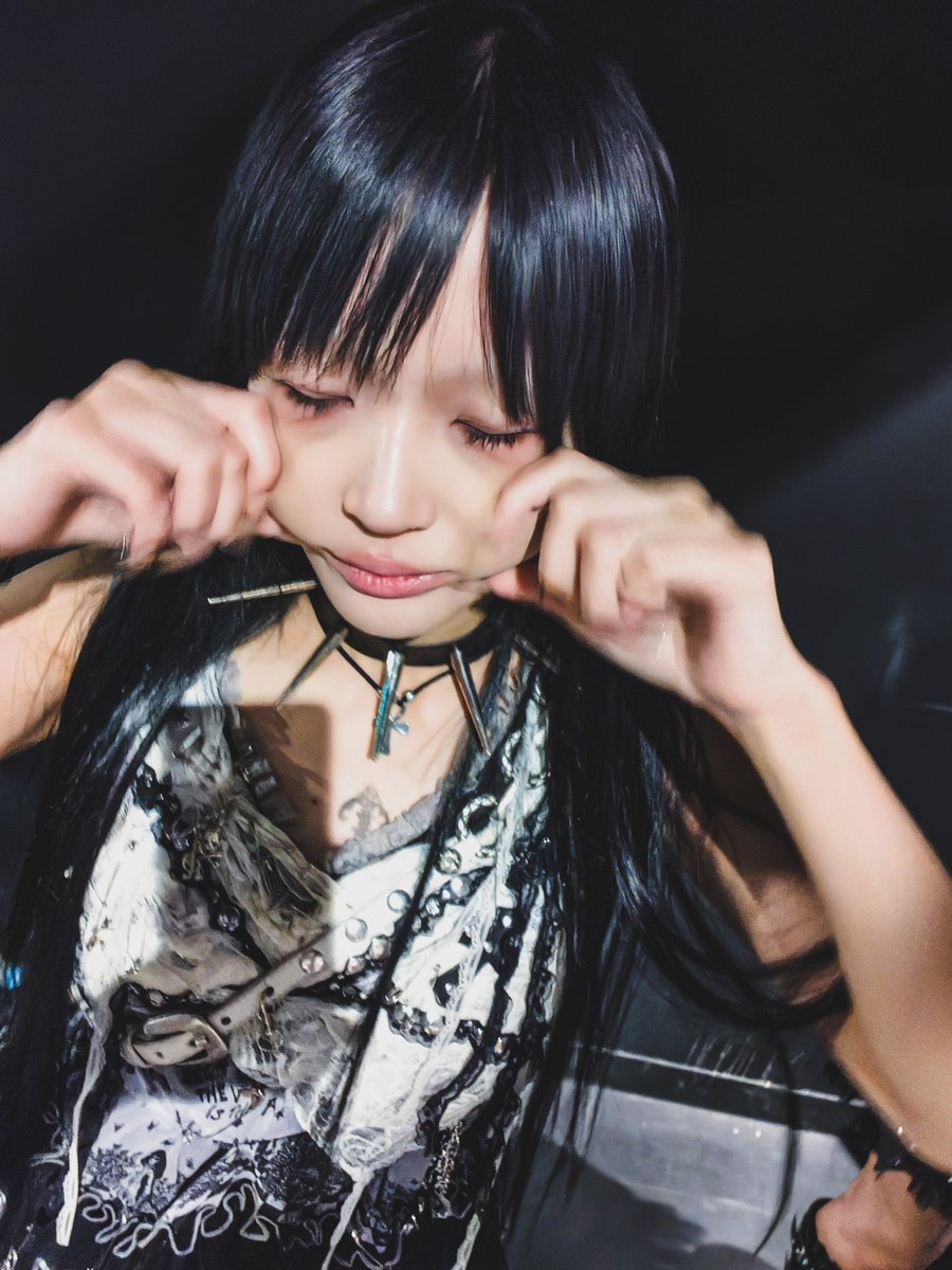 miyumeroですヾ(。>﹏<。)ノ゛✧*。 シノ