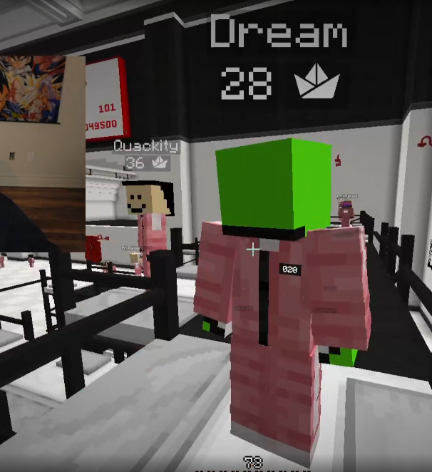 mikeydrms's tweet photo. hes right behind me isnt he... https://t.co/DcWttt2kMj