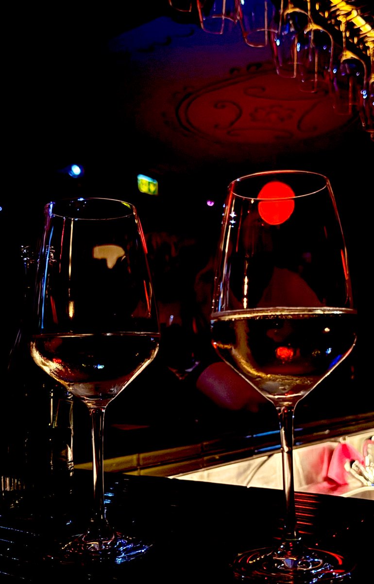 macroschema's tweet image. 🍷