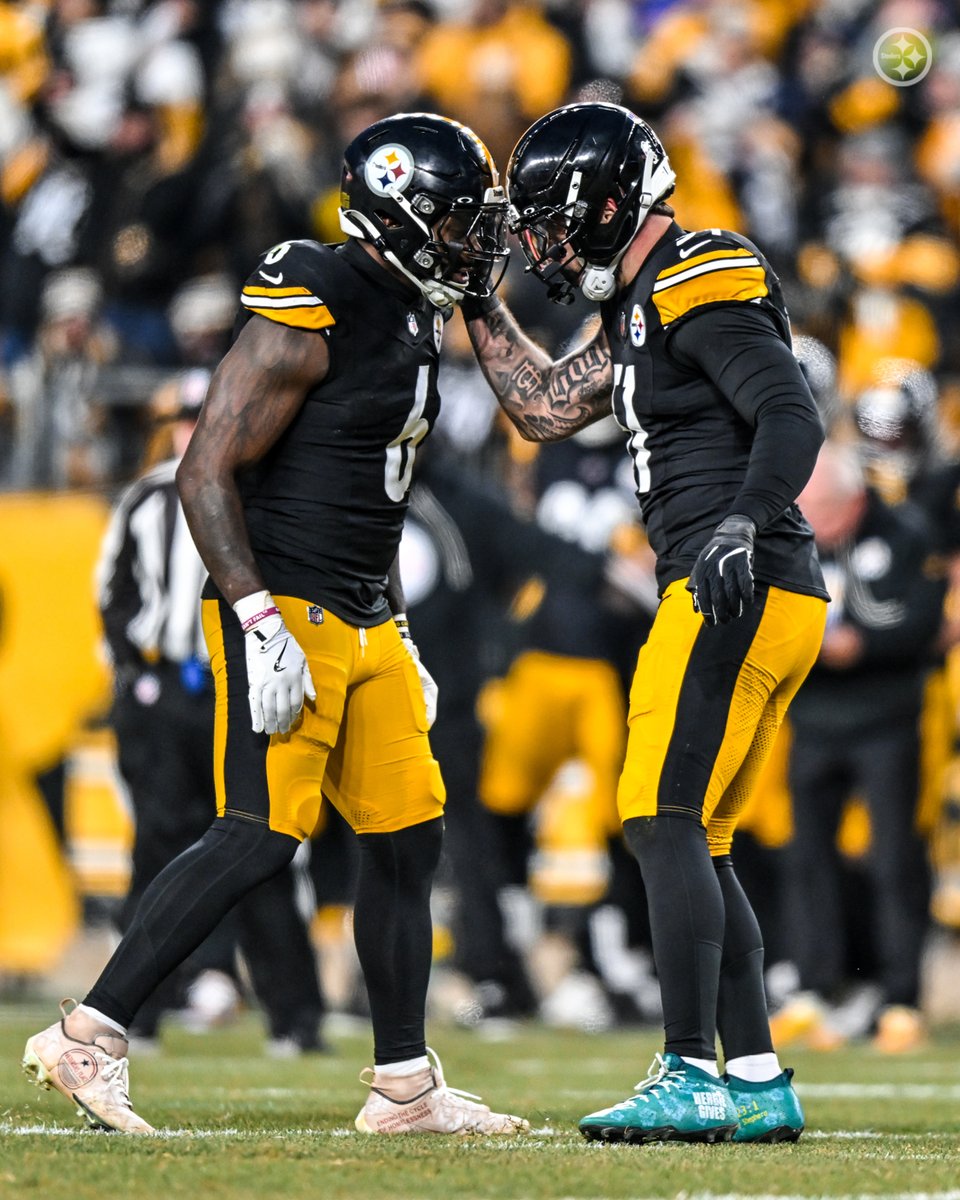 We like that 💪

#ProBowlVote @Patrickqueen_ 
#ProBowlVote @nickherbig_ 