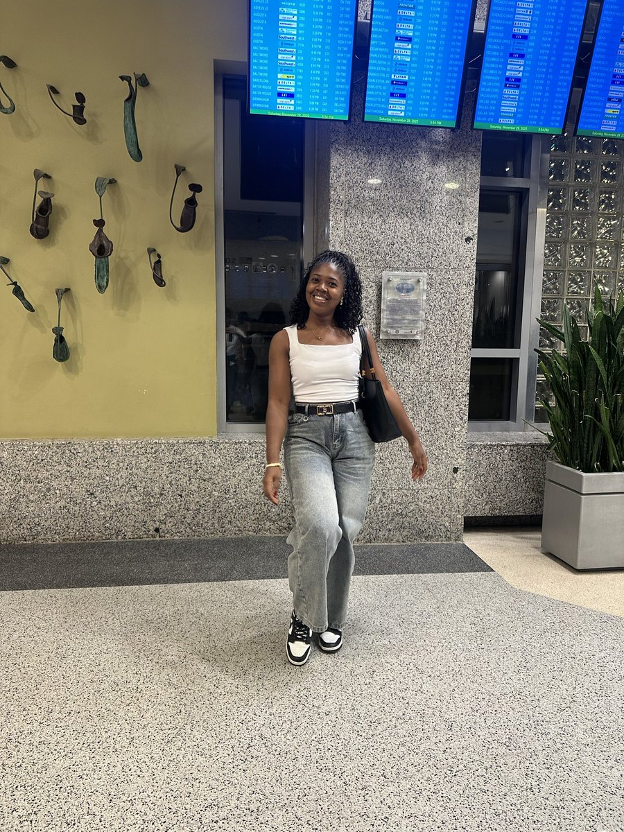 techy_koko's tweet image. It still feels so unreal!!! 🙈🙈

But I’m excited to share that I’ll be attending AWS re:Invent this year!
I can’t wait to finally meet so many people who have inspired me in different ways in person!

Who else is going? I’d love to connect with you too 🤝✨

#AWSreInvent