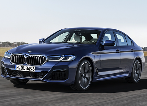 vladJavaScript's tweet image. Висновки 🏁
це був дуже цікавий досвід, дуже яскравий. Я зрозумів, що фізику не обманиш і любий кросовер з нормальним кліренсом буде кренитись більше, ніж седан того ж класу. Тому якби я жив в Німеччині і мені треба було б літати по автобану зі швидкістю 200 часто, то у мене б…