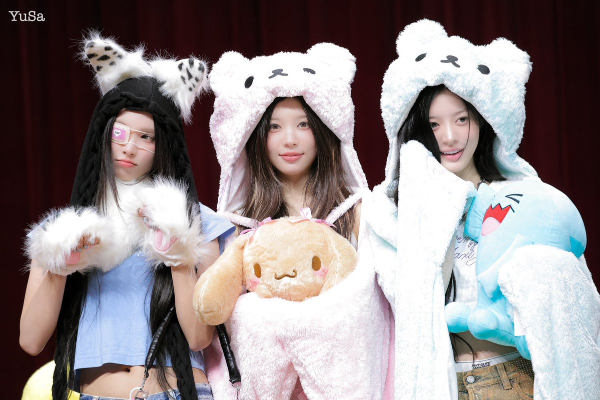 mimozcore's tweet image. Softest unnie line