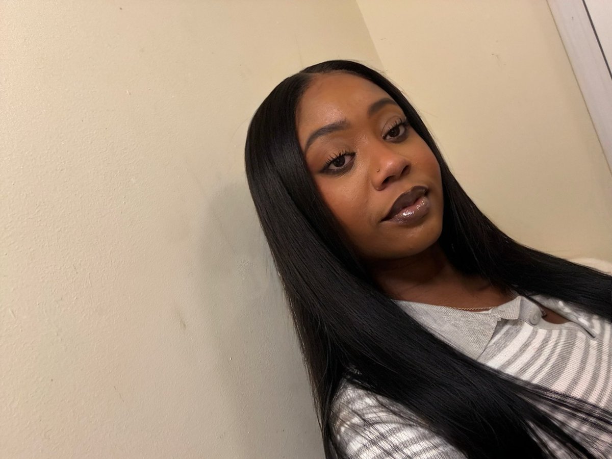 Typo Queen🤓 tweet media