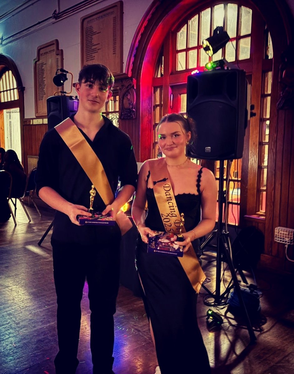 QVSchool's tweet photo. Well done to our Best Dancers this evening, Libby and Evan
💃🕺✨💃🕺✨💃🕺✨💃🕺
#WinterFormal 2025
❤️💛💚 https://t.co/fMkNSXd3Db