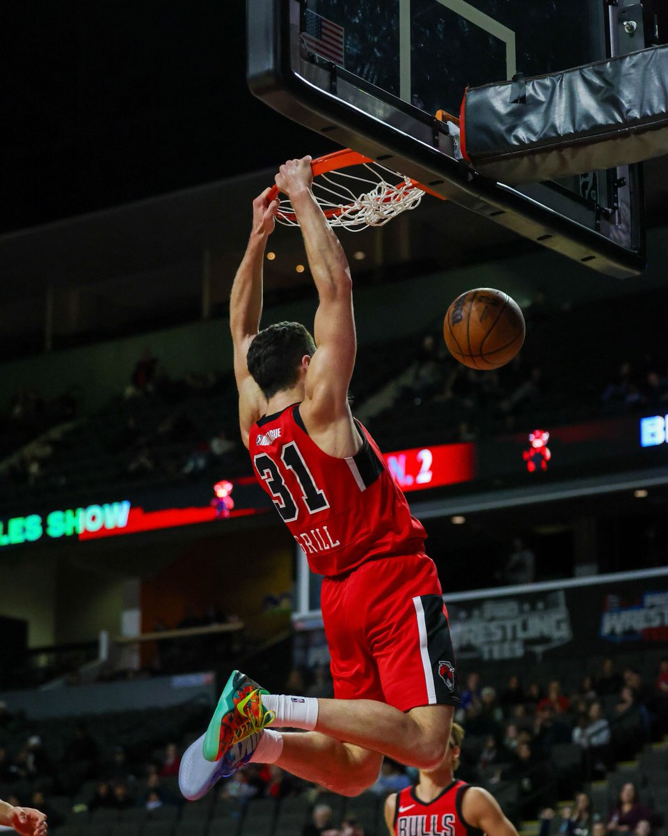 Windy City Bulls (@windycitybulls) on Twitter photo 