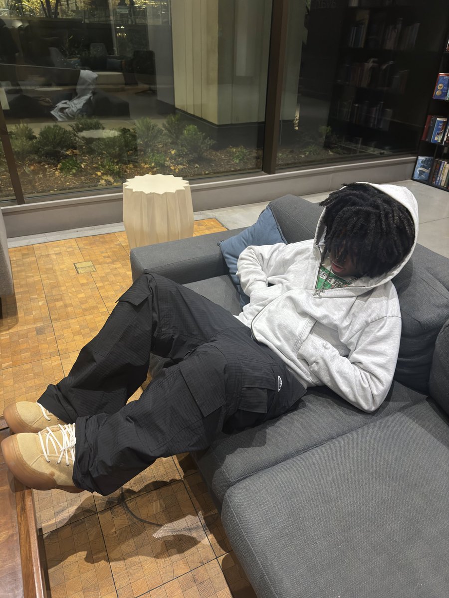 Bossswyd tweet media