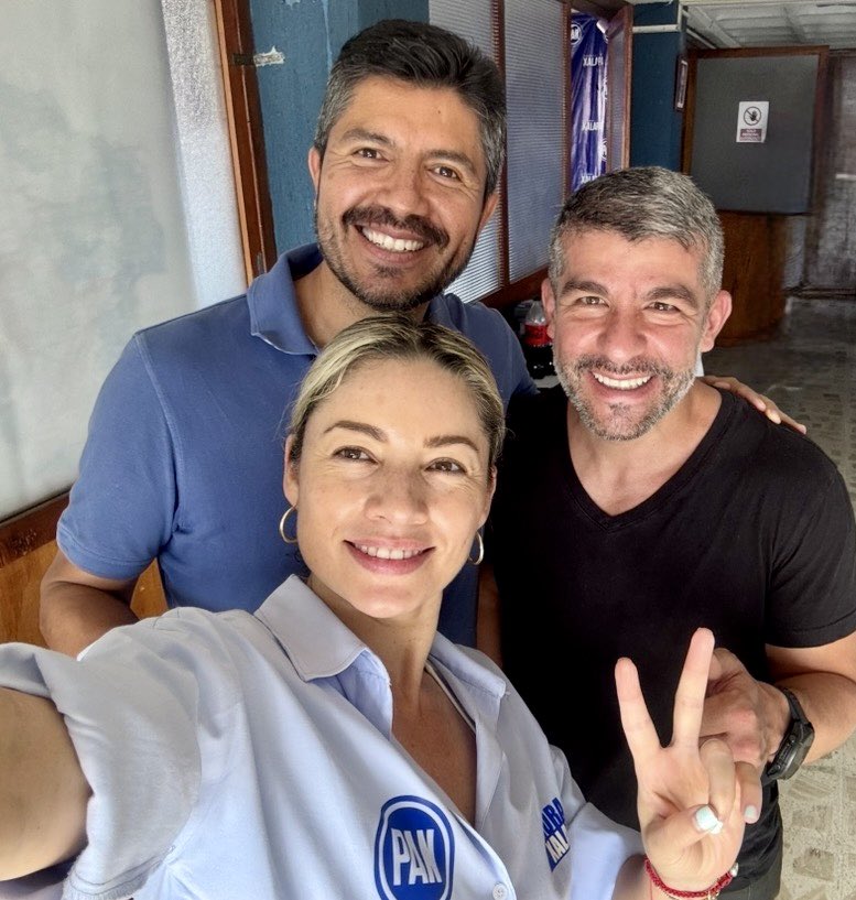 Mi reconocimiento desde el corazón al trabajo de nuestro alcalde <a href="/mauriciotabe/">Mauricio Tabe Echartea</a> <a href="/AlcaldiaMHmx/">Alcaldía Miguel Hidalgo</a> tu liderazgo, cercanía y compromiso real con las familias demuestran que gobernar es escuchar, mejorar y estar presente. Tu trabajo deja huella. Felicidades por tu 4º Informe. #CDMX