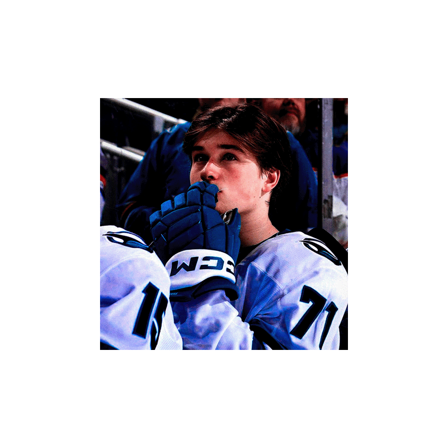 celebrinionice's tweet image. 