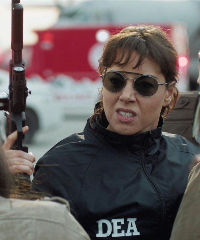 SHE LOOKS SO HOT, I NEED TO BE SEDATED