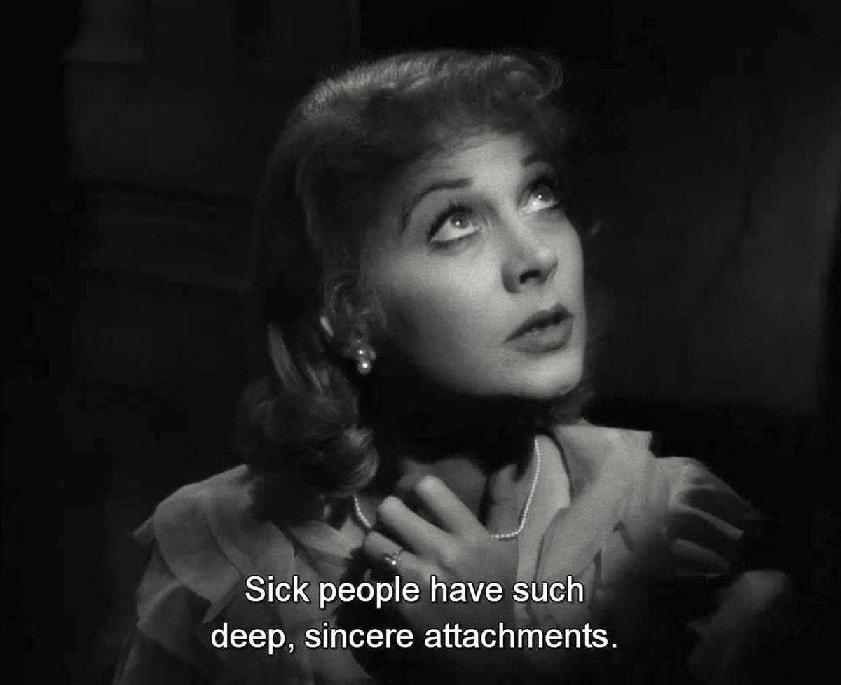 soph 🥀 (@vintageminii) on Twitter photo 