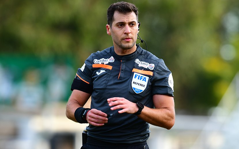 VERGONZOSO ARBITRAJE TANTO DE TEJERA COMO DE DUNAJEC

TOTALMENTE BOCHORNOSO <a href="/audafgremial/">AUDAF</a> <a href="/ArbitrajeU/">Arbitraje Uruguayo</a>