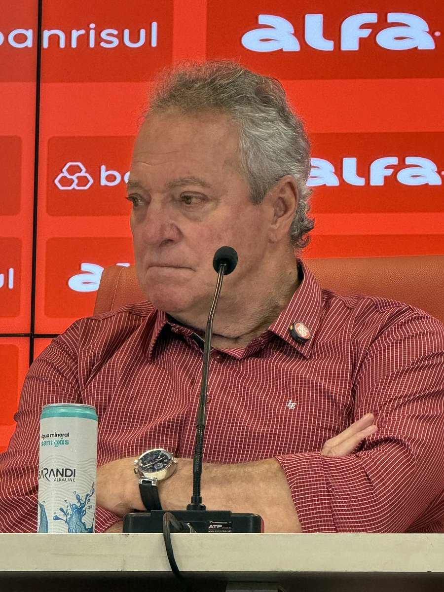 Alexandre_Ernst's tweet photo. SEM CUSTOS!!!

Abel Braga vem para o Inter para os confrontos diante do São Paulo e Bragantino em um contrato sem remuneração…

Ídolo máximo!! https://t.co/ESdLhGeVpy
