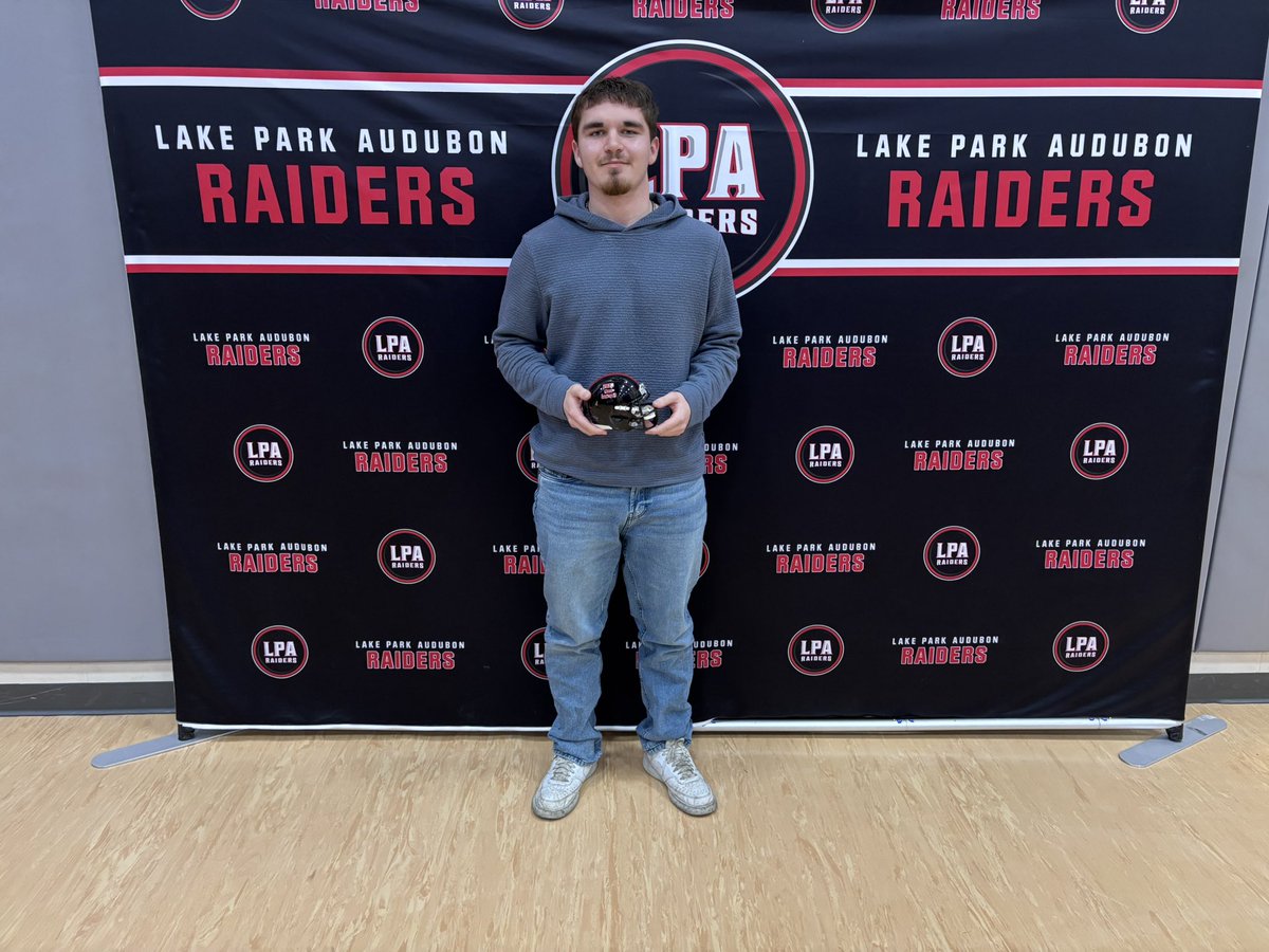 The next award is our Most Improved Player of the Year!  Congratulations to our recipient, Mason Temple!  #RELENTLESS