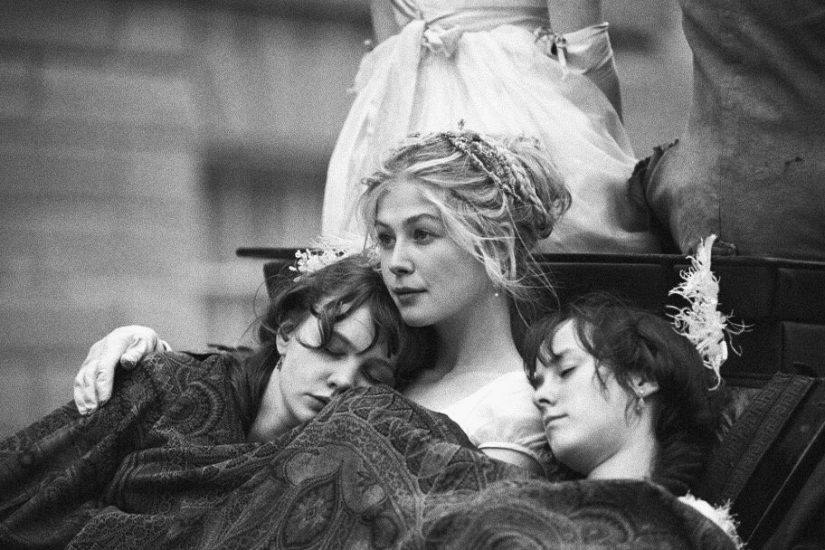 TheCinesthetic's tweet image. behind the scenes of pride &amp;amp; prejudice (2005)