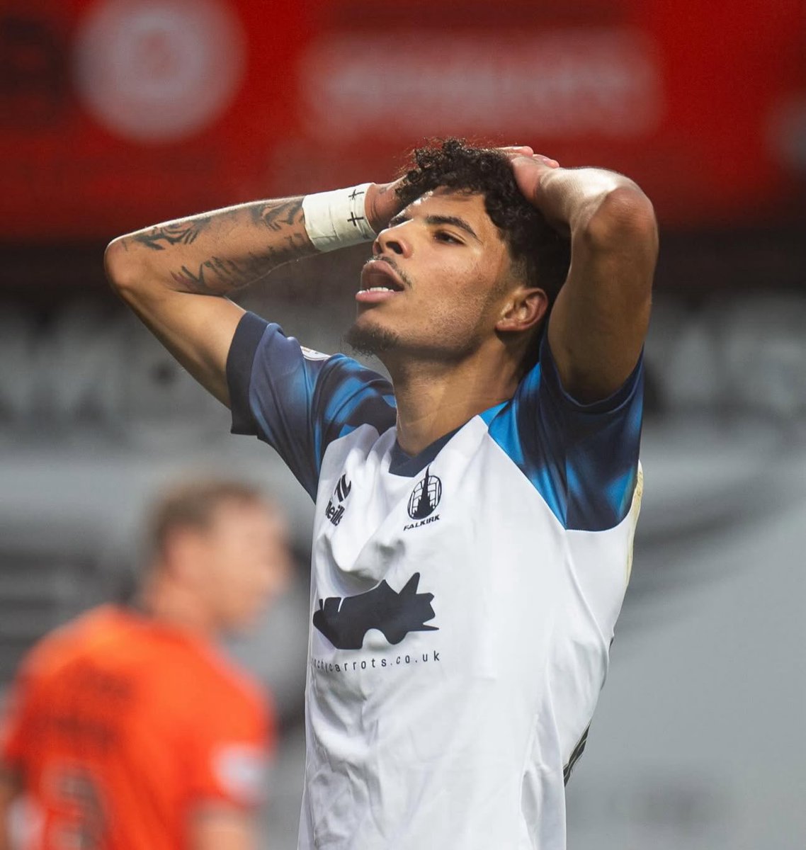 mufcacademy91's tweet image. Manchester United Academy Loan Watch - Saturday 29 November &amp;amp; Sunday 30 November 2025.

🔴⚪️Radek Vitek was comfortable again, kept another clean sheet(his 7th this season) and made 2 saves with both from inside the box as Bristol City defeated Portsmouth 1-0 away from home.…