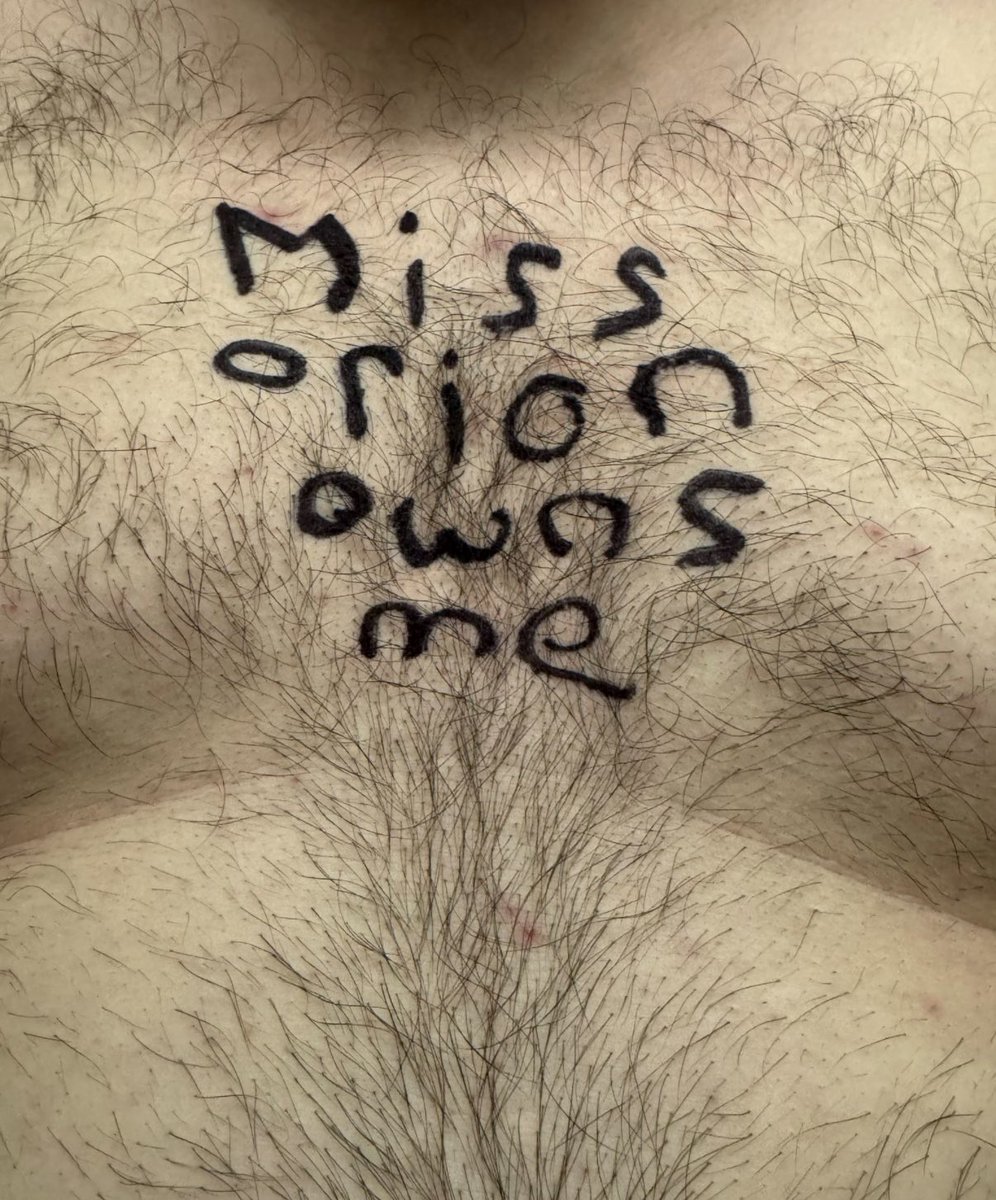 Nothing beat a jet to holiday like handing Me your paycheck so I can buy the heels I’ll use to step on you.