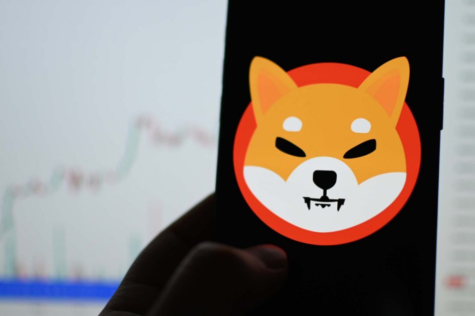 Shiba Inu (SHIB) surges 5.74% as key privacy upgrades and AI gaming partnerships spark renewed interest, hinting at potential transformation from meme to utility token!  finbold.com/shib-price-spi…