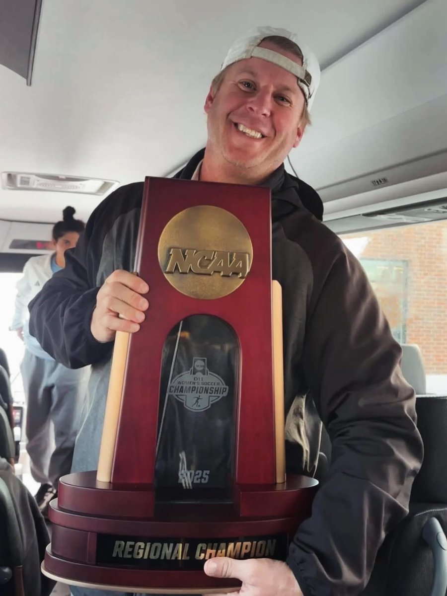 Brianne Phillips tweet media