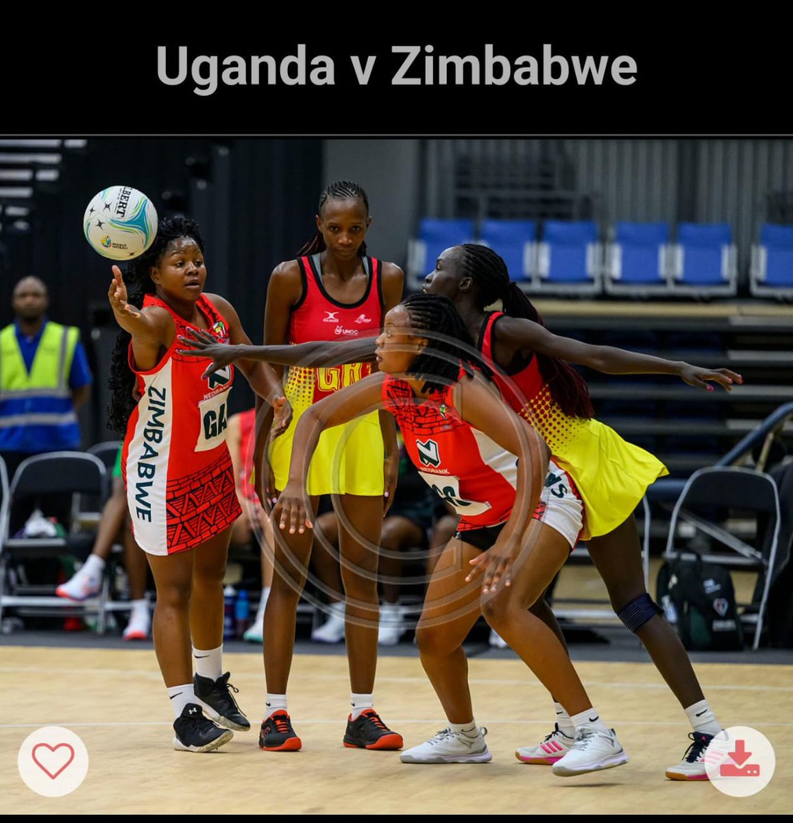 Ayaa Gloria tweet media