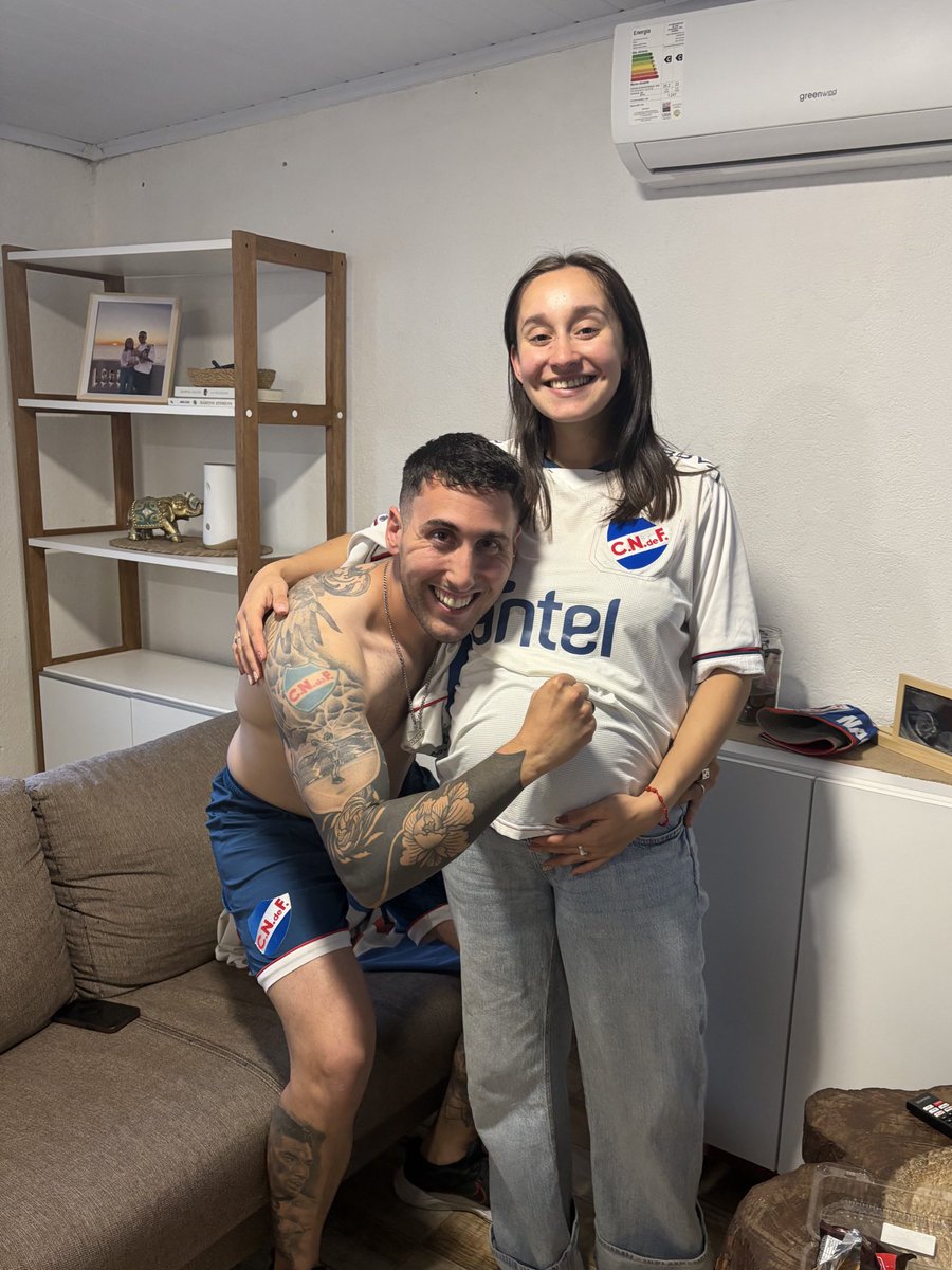 Mi hija no ha nacido pero ya es campeona 🥹
NACIONAL PA TODO EL MUNDO! 🇳🇱