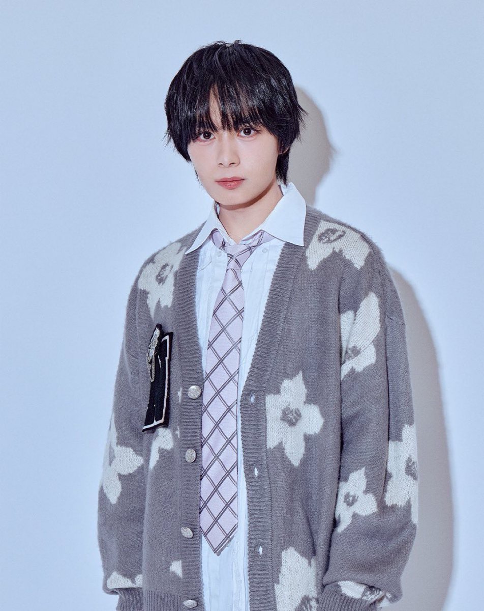 みっちーさん おはようございます☀️ 今日から12月🎧🎄✨️ あっという間だねー