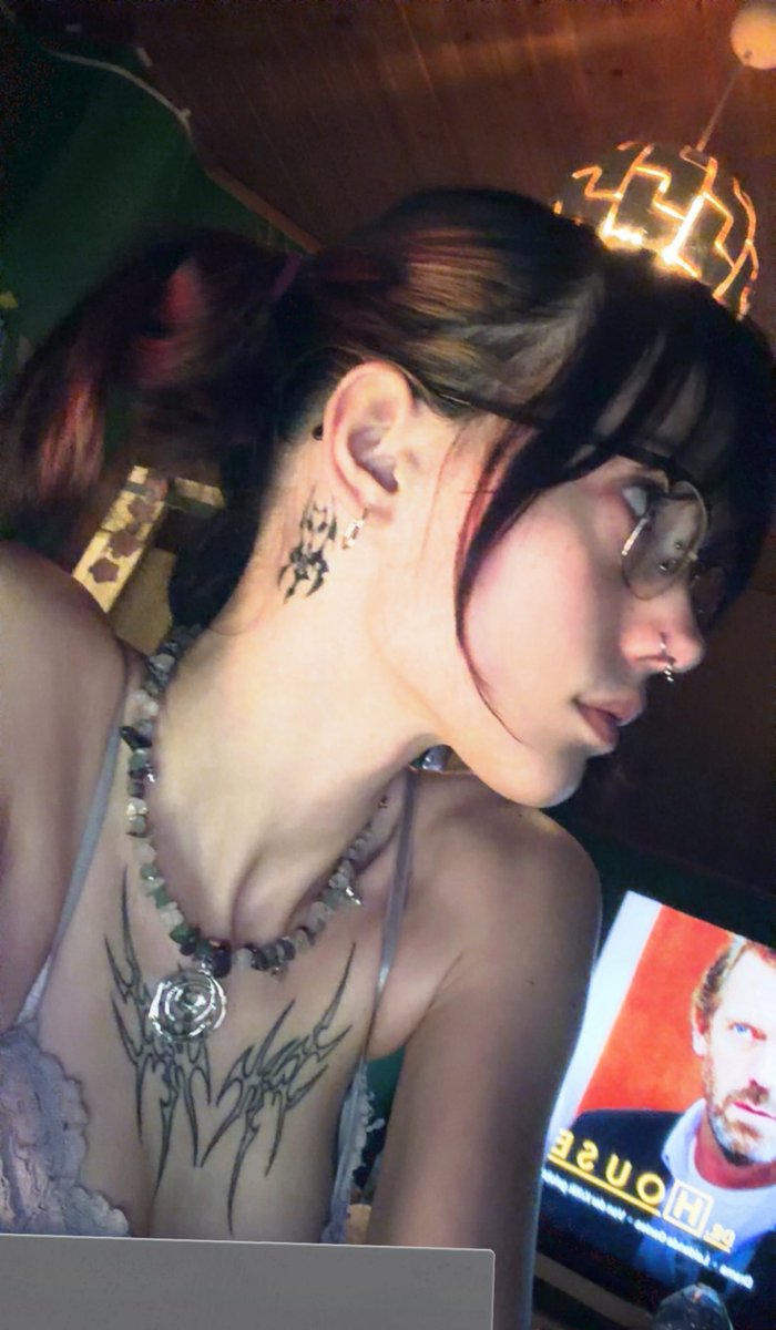•rottenangel tweet media