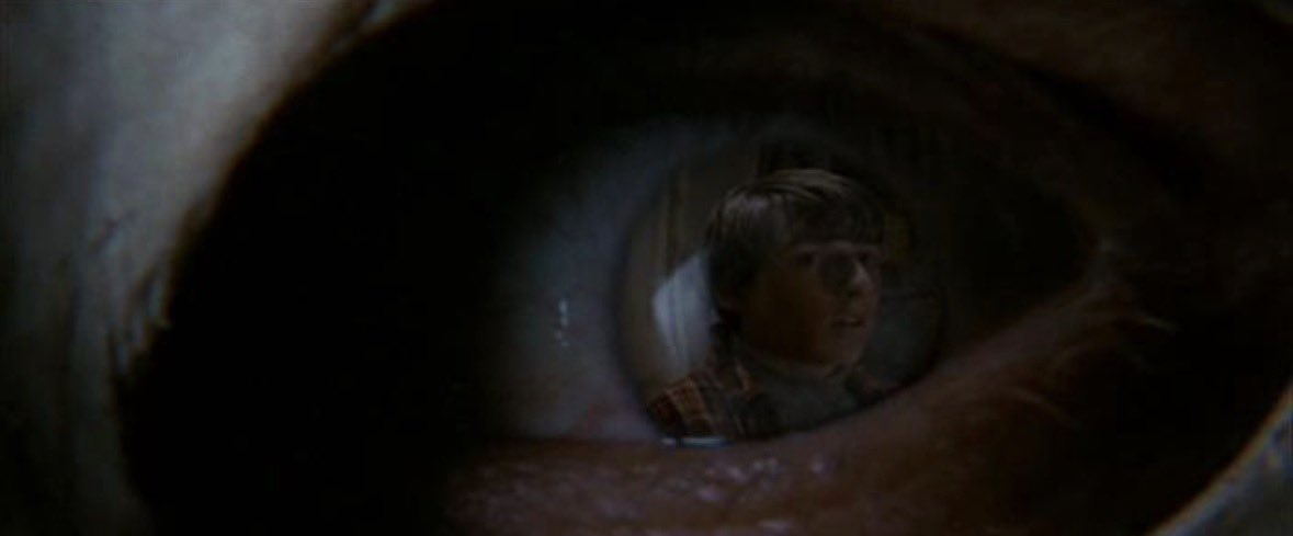 SourceHalloween's tweet image. Rate Halloween H2O on a scale from 1-10  🔪