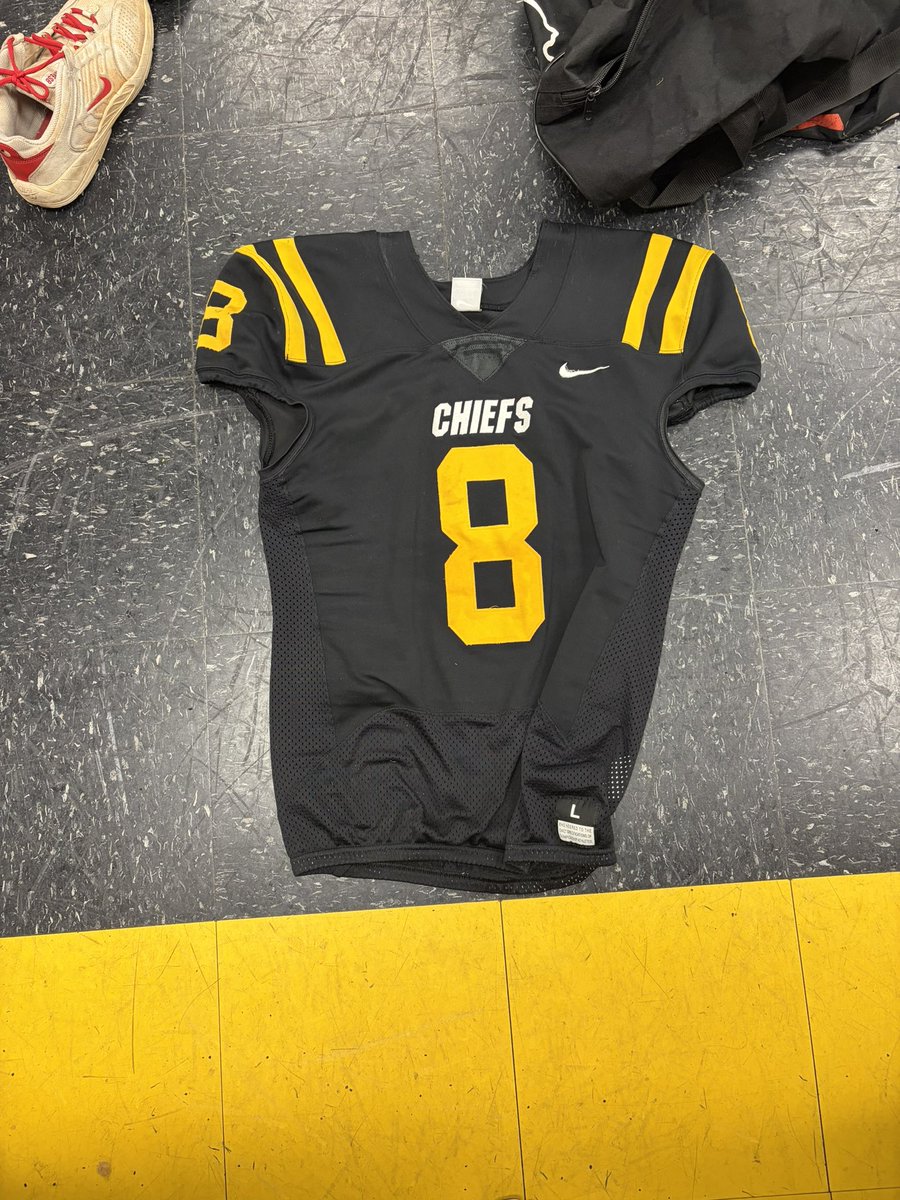 maddoxwaller162's tweet image. What time it’s been!! Thank you @SequoyahChiefs for everything you have done for me over the years. All though I’m sad it’s over I’ll be forever grateful that it happened.

@SamfordFootball coming soon