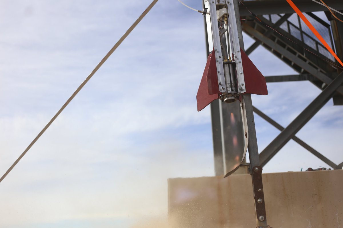 Half Cat Rocketry tweet media