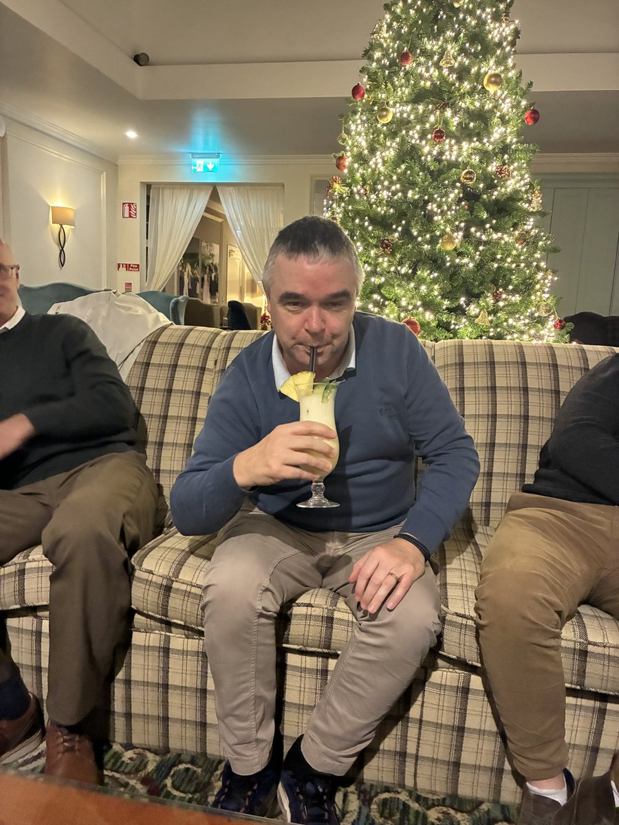 Take the 12-1 with <a href="/pphorseracing/">Paddy Power Racing</a> - I have the pen and contract ready after the sixth Piña colada <a href="/JohnnyDineen/">Johnny Dineen</a> 🍸