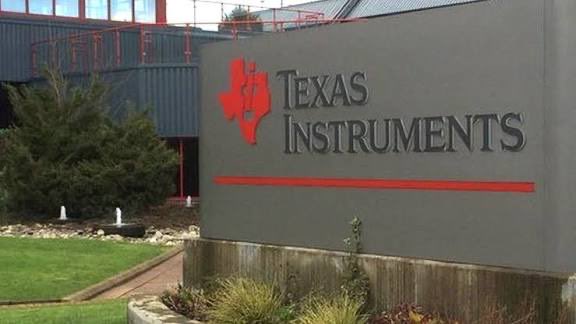 Did you know - between 1998 and 2006, around 20,000 jobs were lost in the 🏴󠁧󠁢󠁳󠁣󠁴󠁿 electronics sector?

Major plants like Chunghwa - Motherwell, Motorola - Bathgate, NEC - Livingston, Texas Instruments - Greenock as well as major losses in Silicon Glen, places have never recovered.