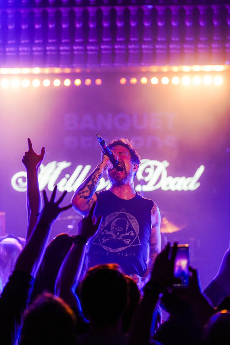 BanquetRecords's tweet image. Million Dead’s first Kingston show in over 20 years! 

racing through a treasured back catalogue, a set special to those getting to re-live that era, and for the many experiencing the live show for the first time. 
📷: @BobbyVMedia
