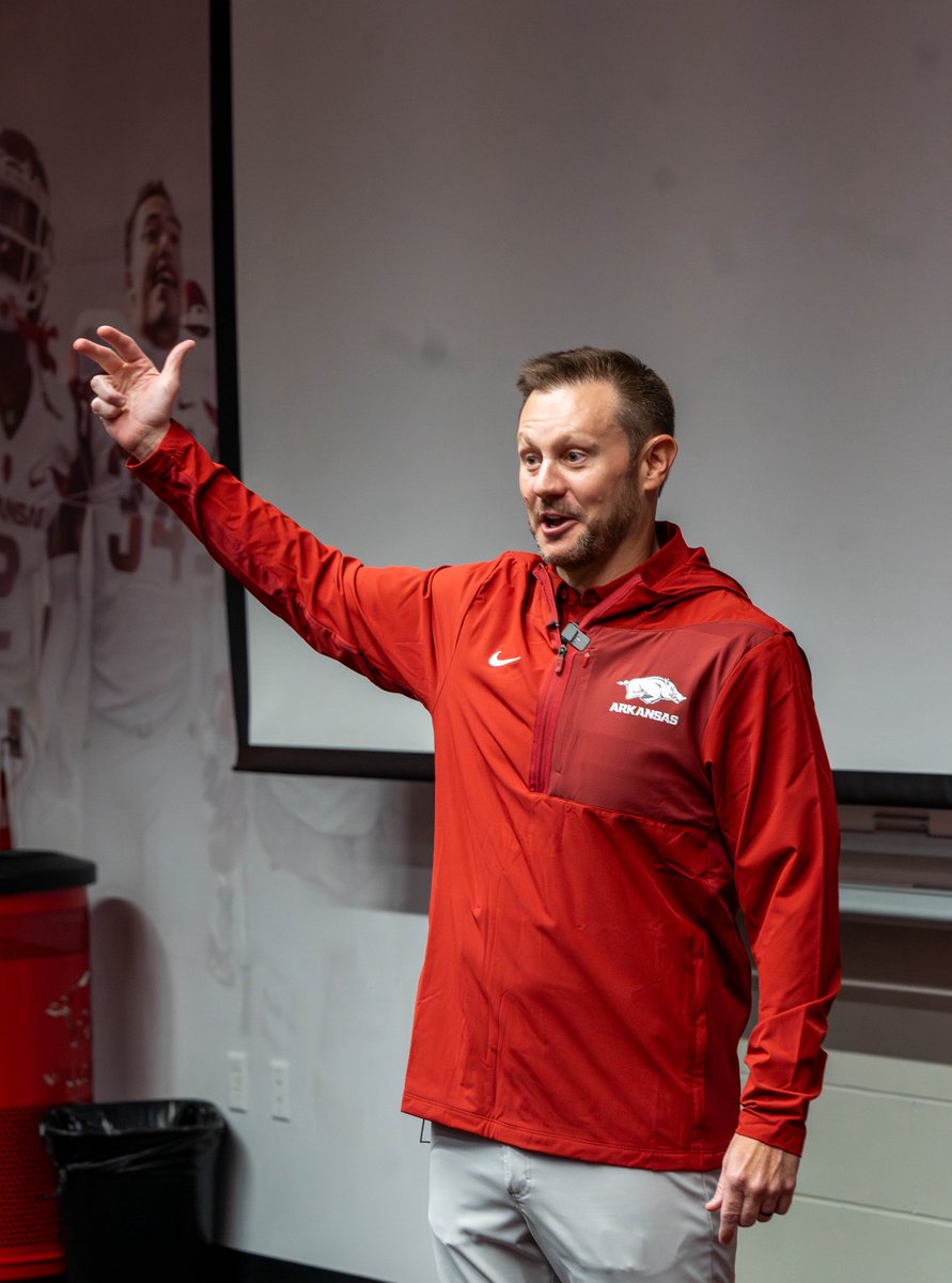 Hogs Plus tweet media