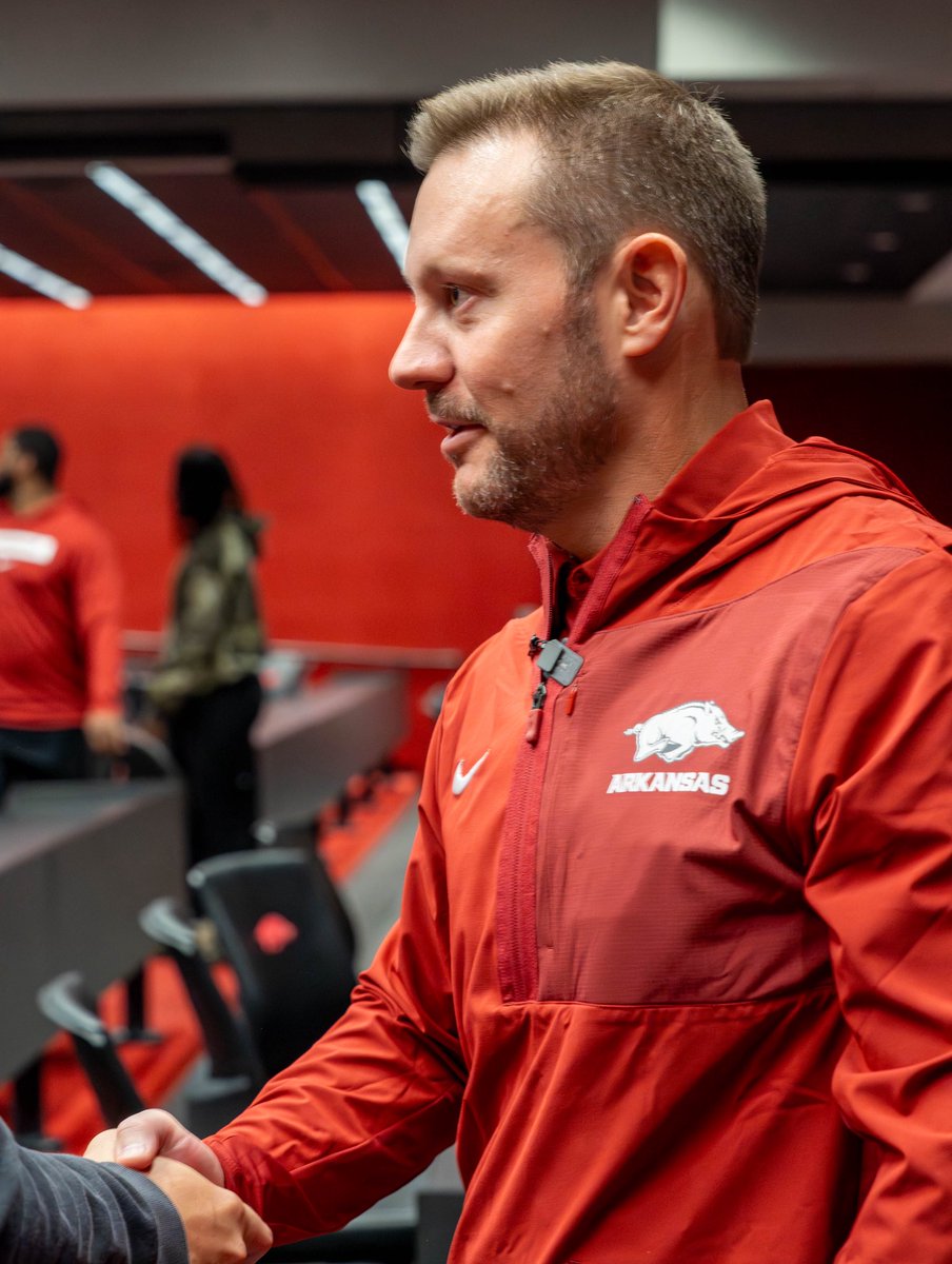 Hogs Plus tweet media