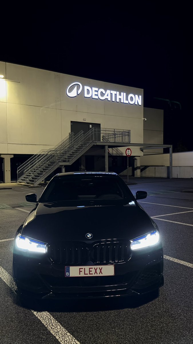 This is the big difference between course selling final boss and actually someone who earned his money the hard way and does financial responsible things

I've made good money over 18 months in the markets and only thing I did purchase thats not an asset is my car, full cash 50k,