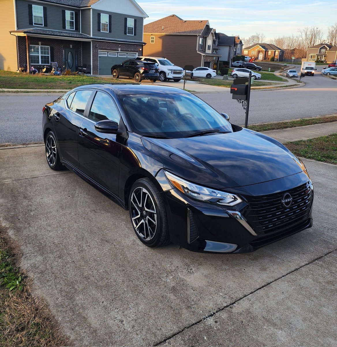 last month i had no money and my car totally shit out

my community came together and sent me an incredibly generous amount of money to pay off a large portion of a new car

i am forever grateful to you guys 🩶