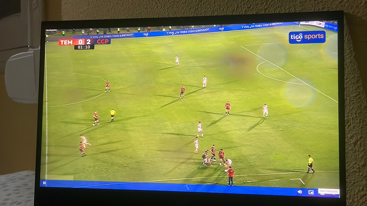 Cuando quieras nomas <a href="/TigoSportsPY/">Tigo Sports</a> podes limpiar tus cámaras 👍🏻